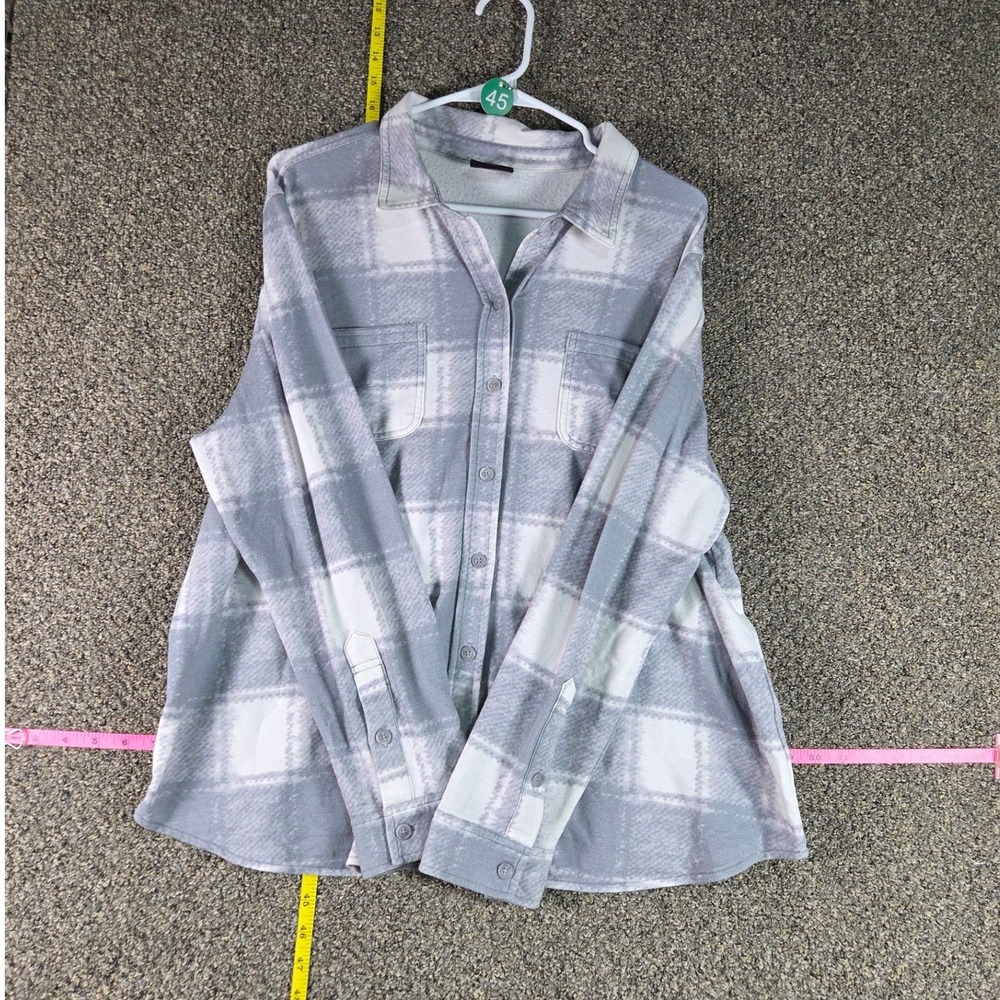 32 Degrees Heat Fleece Button Down Women XL Grey White Plaid Long Sleeve Shirt